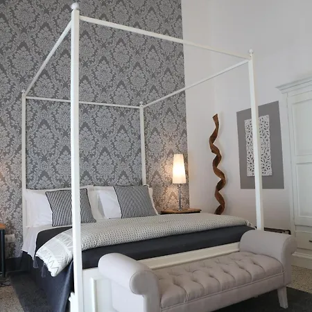 Palazzo Bignami Bed and Breakfast 2*